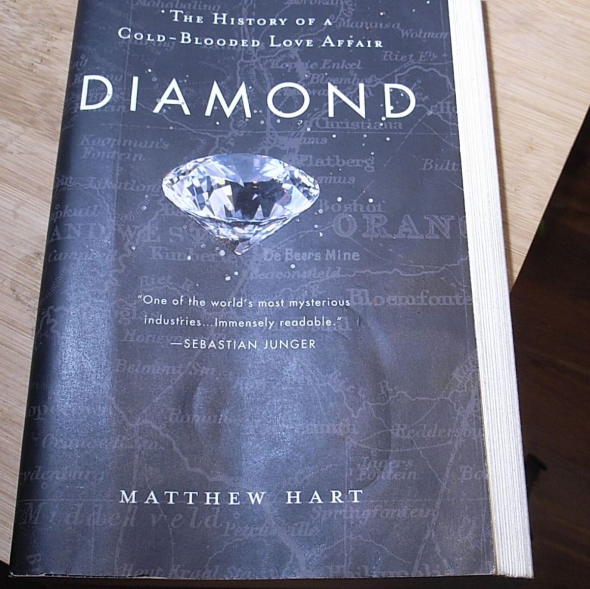 “Diamond – The History of a Cold-Blooded Love Affair”, by Matthew Hart,&nbsp;2002