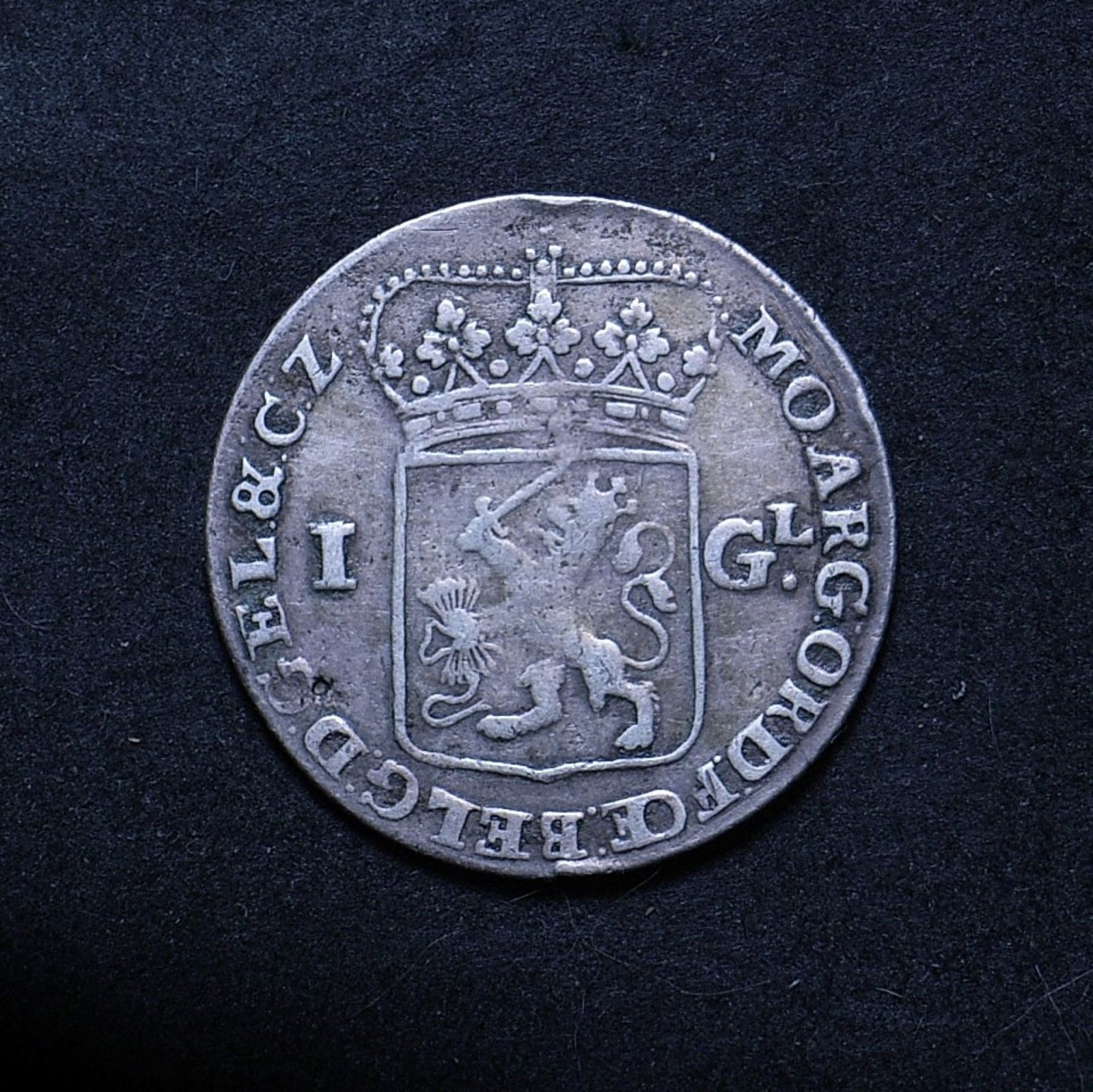Close up 1763 Dutch Guilder reverse