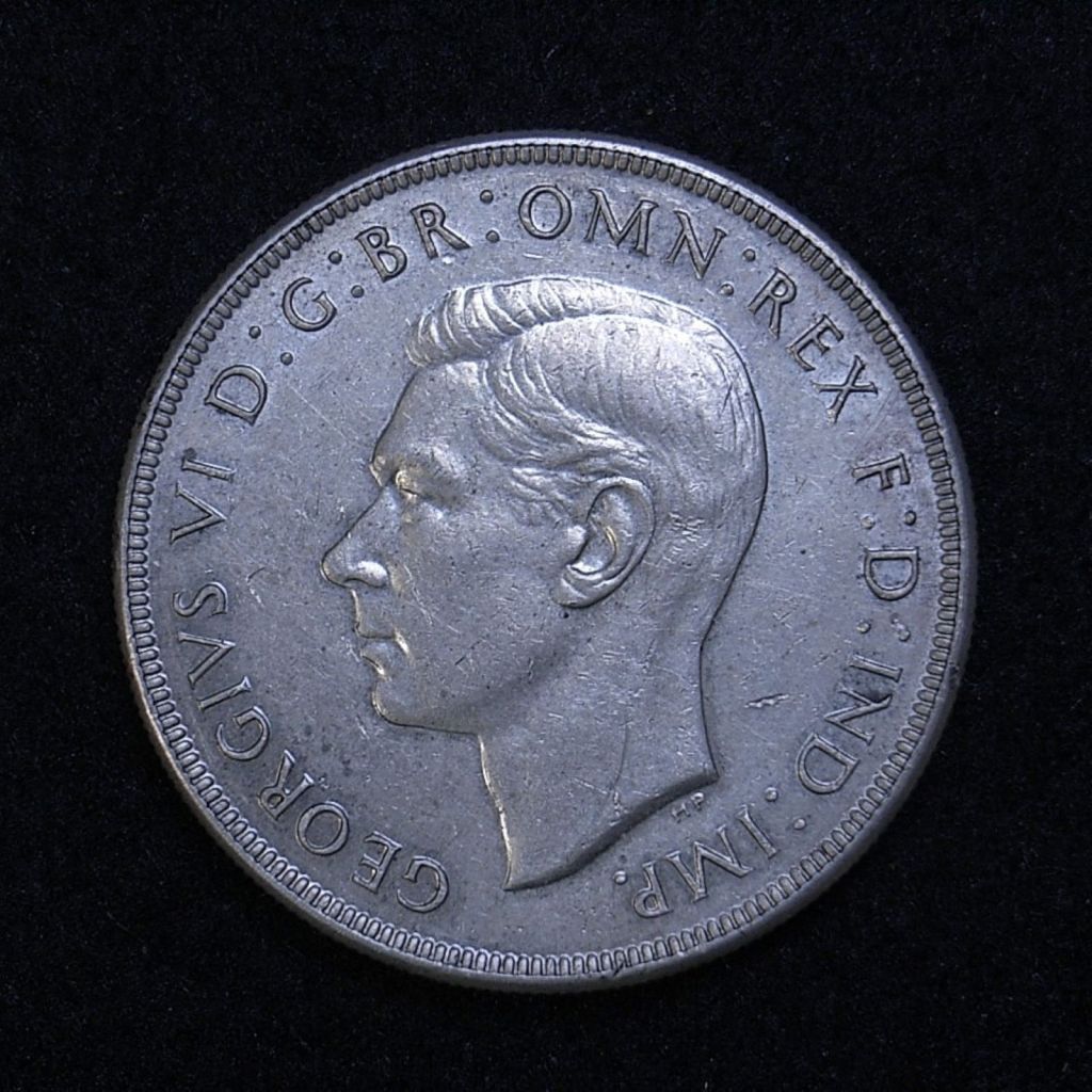 Close up Aus Crown 1938 obverse showing detail