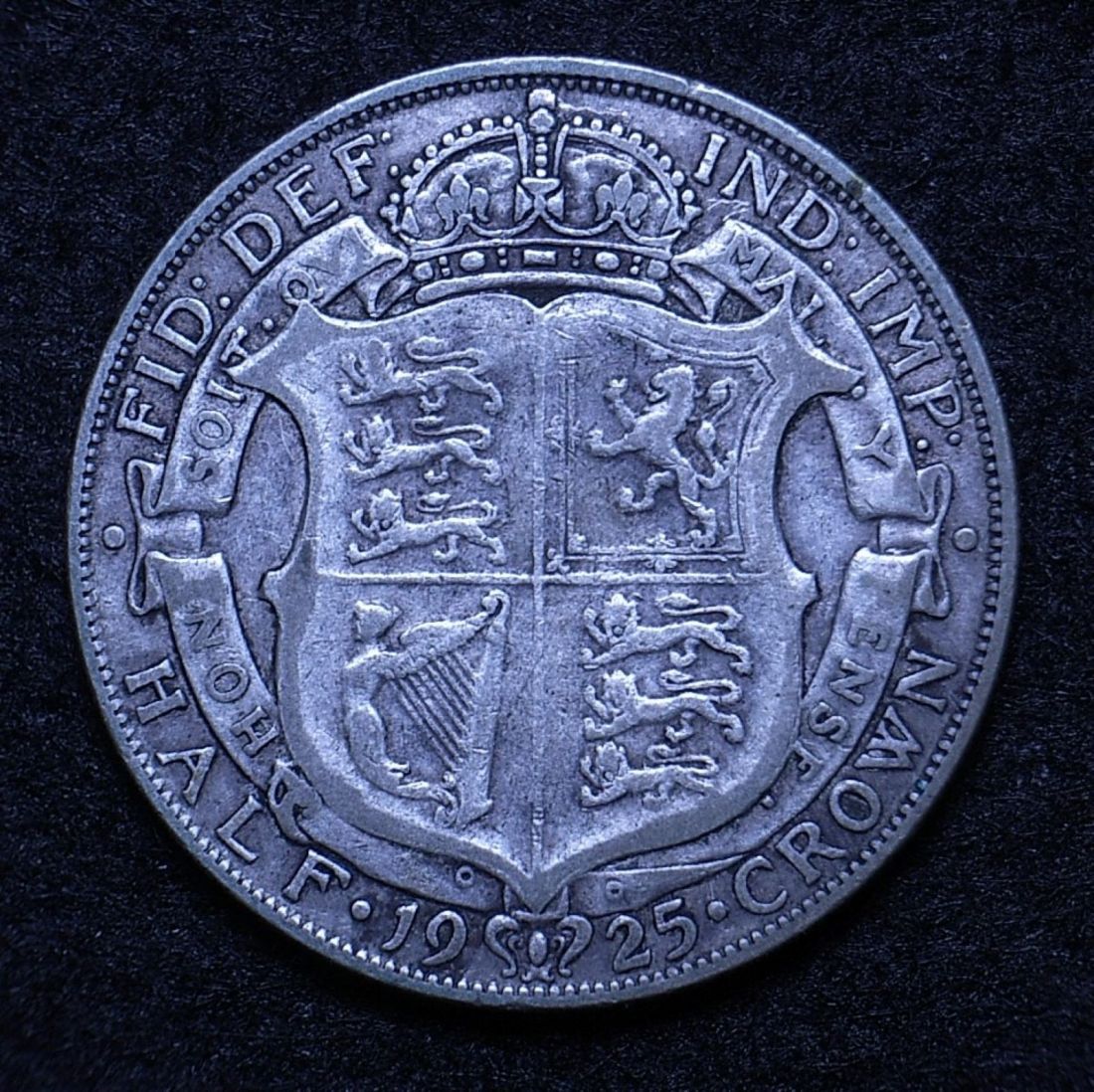 Close up UK Half Crown 1925 reverse