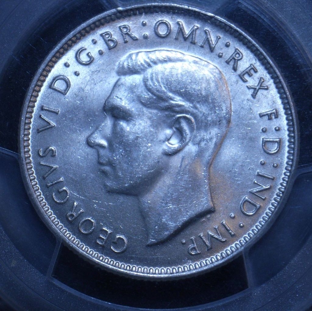 Close up Australia Florin 1942 obverse