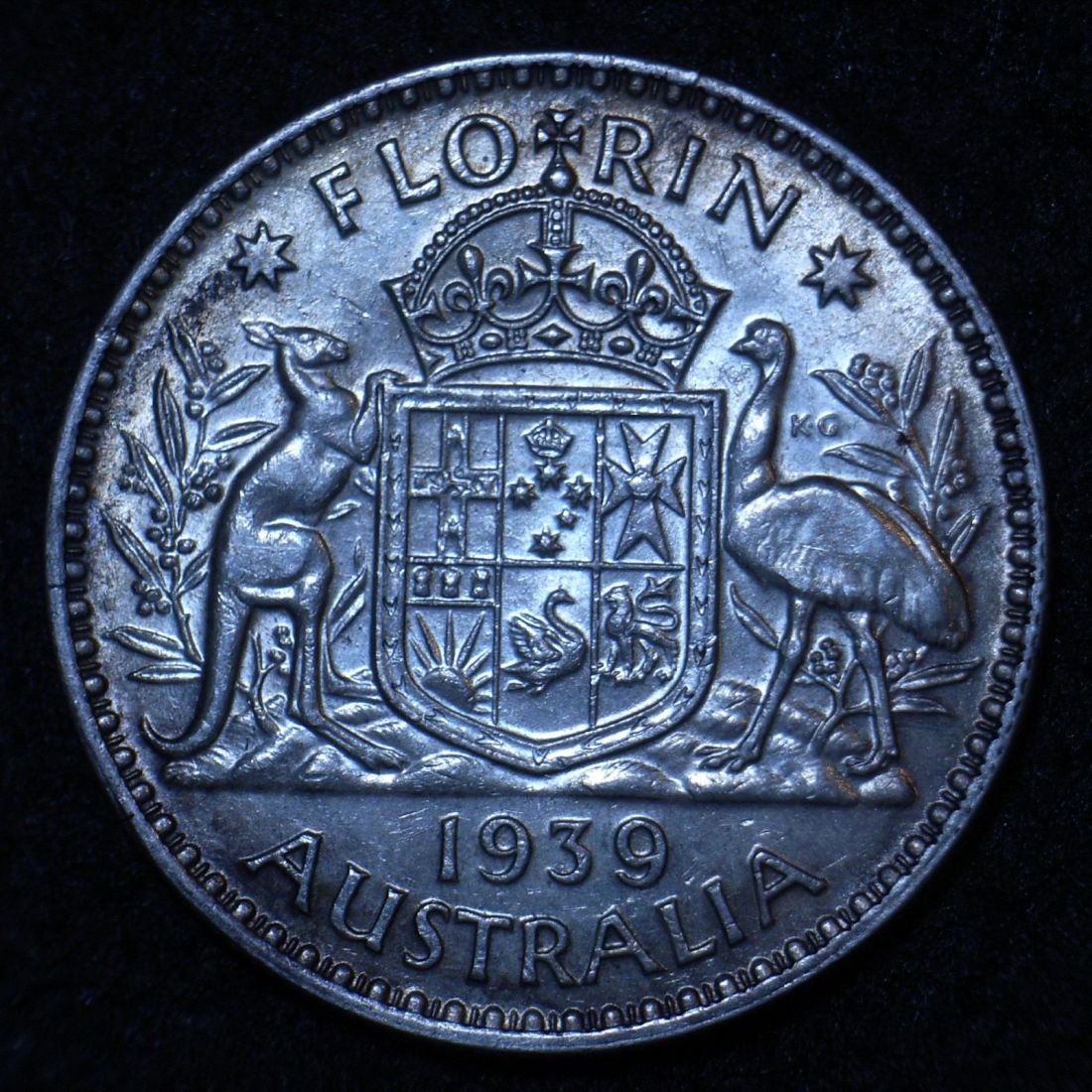 Close up Australian Florin 1939, toned reverse