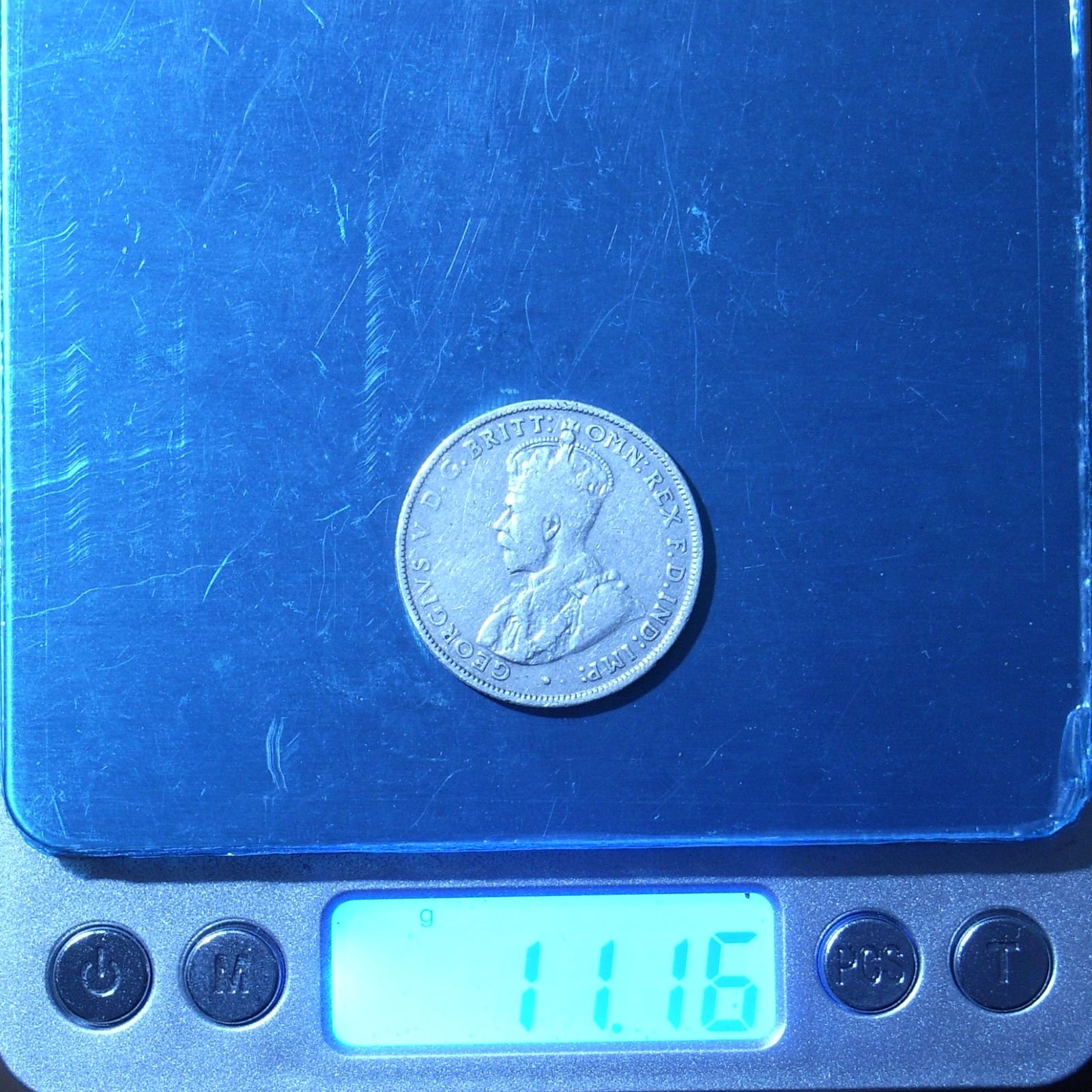 Aus 1932 florin obverse, weight 11.16g