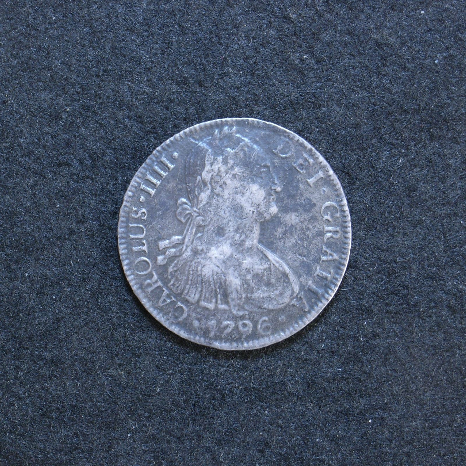 fake spanish 8 Reales obverse